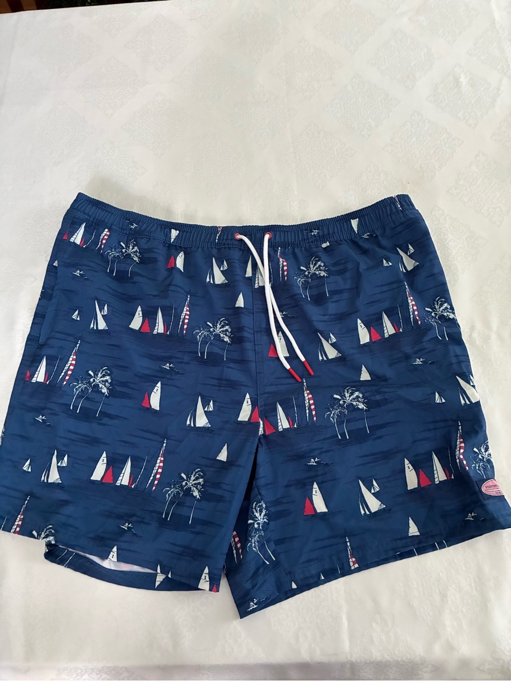 Men’s Vineyard Vines Chappy Swim XXL